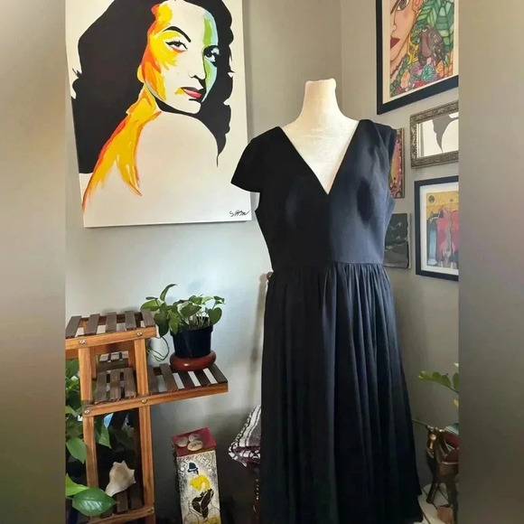 Dress The Population Corey Dress - Picture 3 of 8